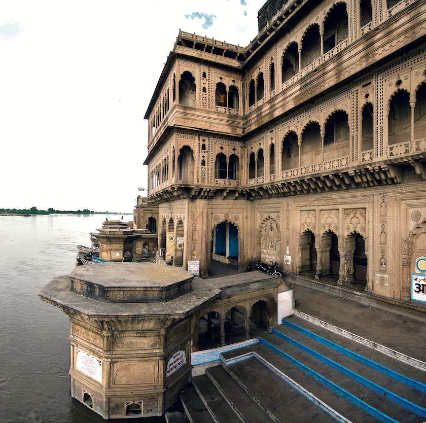 A joint family’s huge haveli with a long balcony running all along its length and rooms for shops on the ground floor